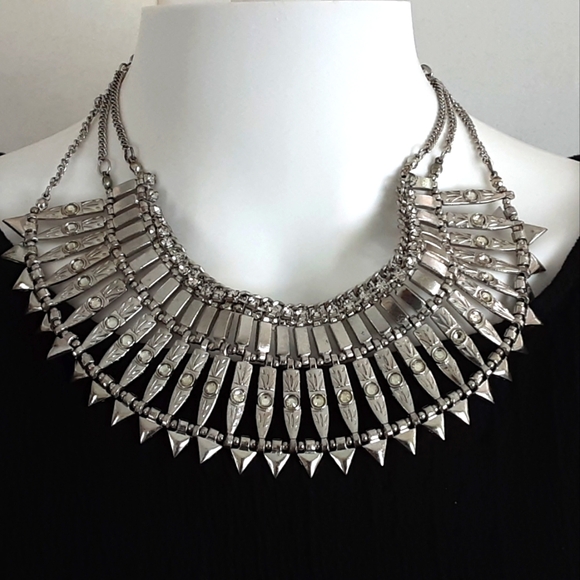Jewelry - Heavy Metal Silver Tone Rhinestone Statement Bib Necklace. 18"